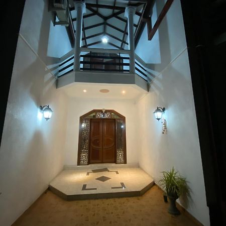 The Serene House Negombo Esterno foto