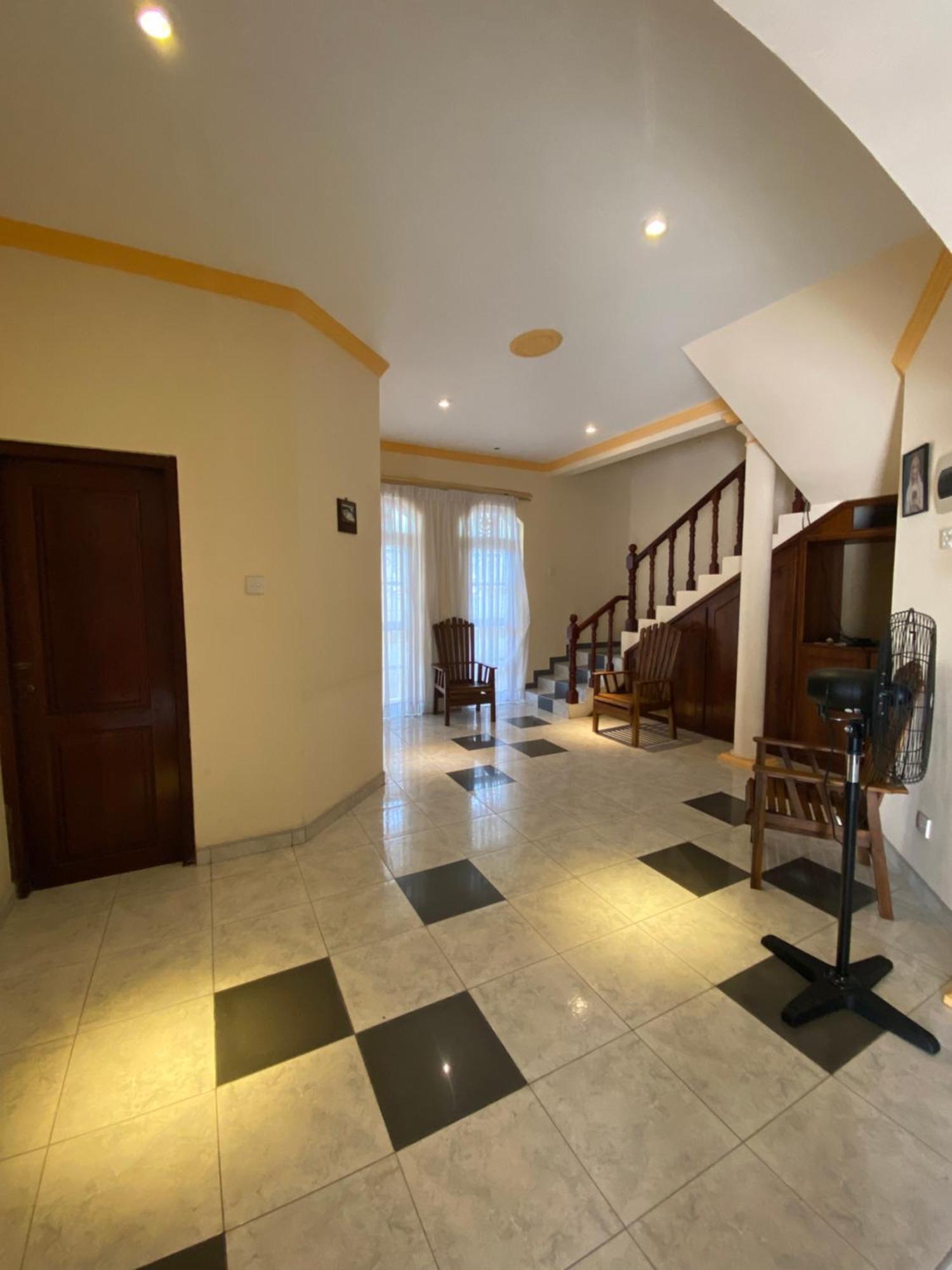 The Serene House Negombo Esterno foto