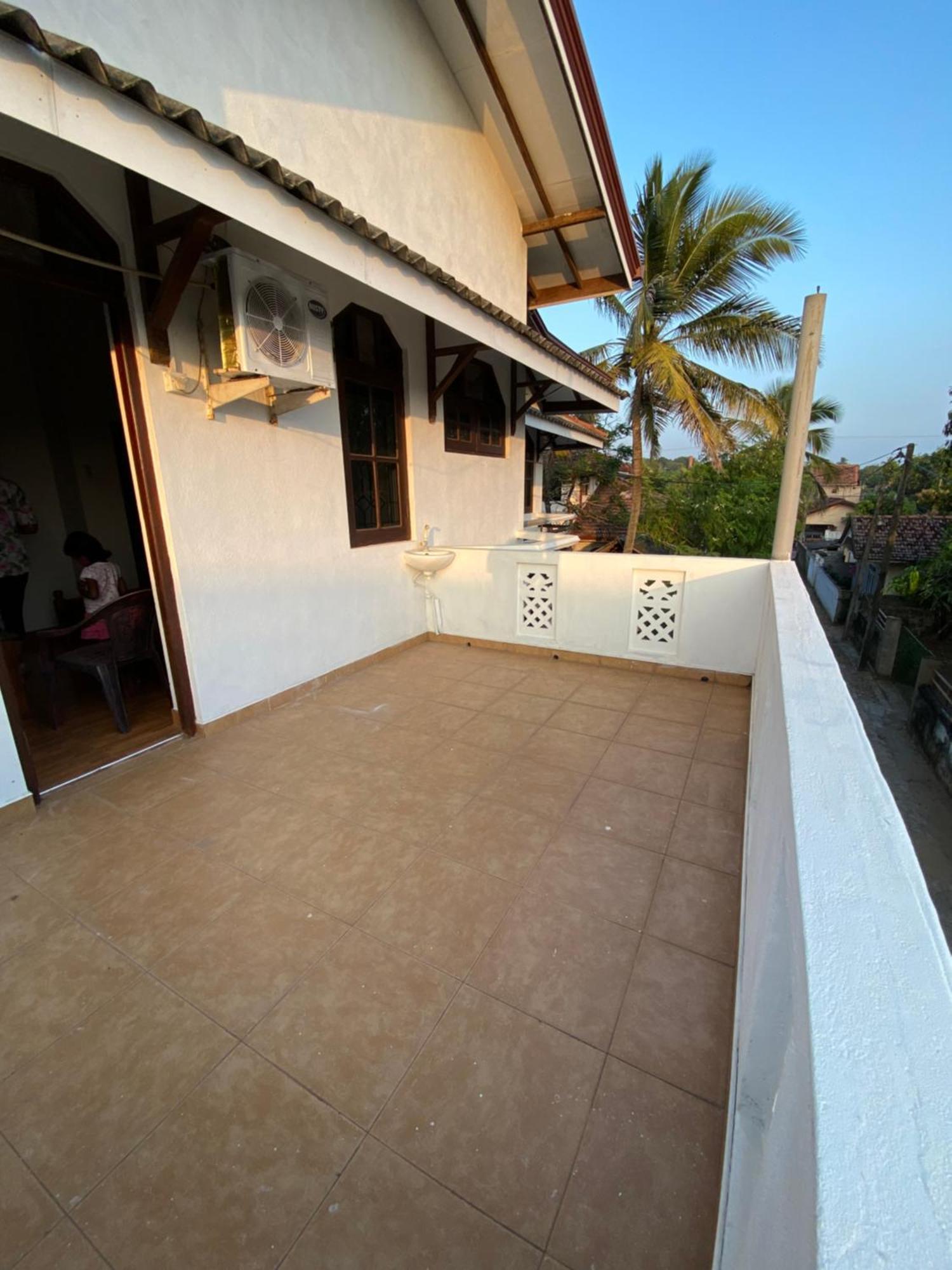 The Serene House Negombo Esterno foto