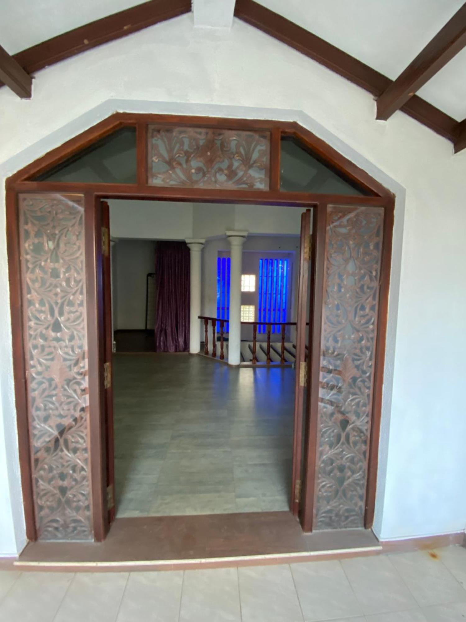 The Serene House Negombo Esterno foto
